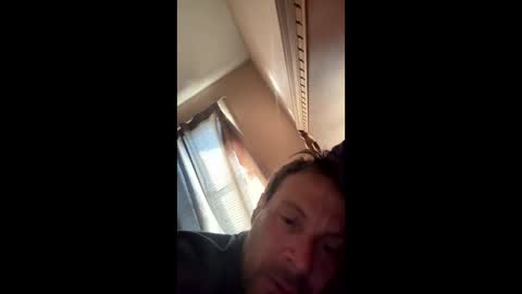 boysetsfire34 online show from April 9, 2026, 12:32 pm