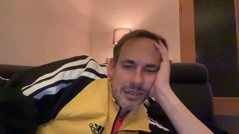 boytoyhh online show from March 26, 2026, 7:41 pm