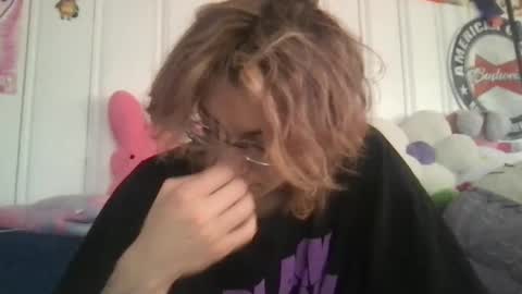 boywithbug online show from February 27, 2025, 6:42 pm