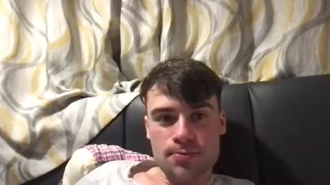 Snapshot of bozoluninss chatting on November 22, 2025, 7:57 pm Jeff online show from November 22, 2025, 7:57 pm