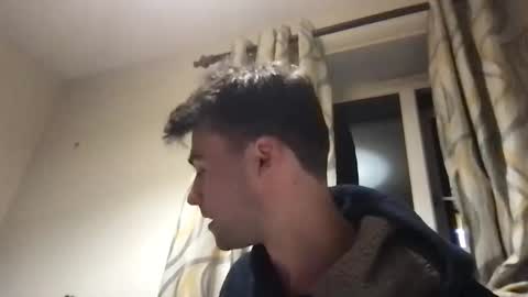 Snapshot of bozoluninss chatting on November 25, 2025, 9:37 pm Jeff online show from November 25, 2025, 9:37 pm