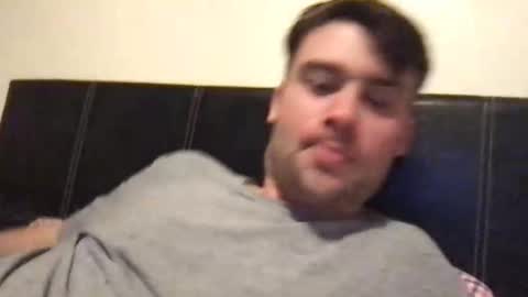 Snapshot of bozoluninss chatting on February 7, 2026, 9:51 pm Jeff online show from February 7, 2026, 9:51 pm