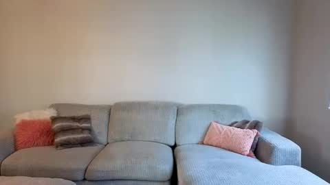 bpkylie online show from April 4, 2026, 5:54 pm