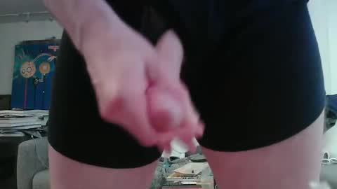 brad1346 online show from April 17, 2026, 2:36 am