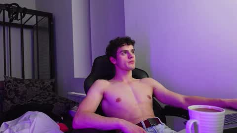 Snapshot of brad_holloway chatting on November 13, 2025, 7:13 pm BRAD HOLLOWAY online show from November 13, 2025, 7:13 pm