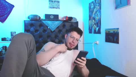 Snapshot of brad_hot_boy chatting on January 21, 2025, 6:12 pm brad hot boy online show from January 21, 2025, 6:12 pm