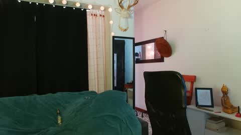 Bradley Martinez online show from January 31, 2025, 10:10 pm