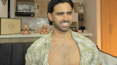 Snapshot of bradleymartin7 chatting on October 18, 2025, 12:35 am bradleymartin7 online show from October 18, 2025, 12:35 am