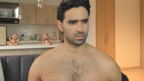 Snapshot of bradleymartin7 chatting on December 18, 2025, 9:10 pm bradleymartin7 online show from December 18, 2025, 9:10 pm