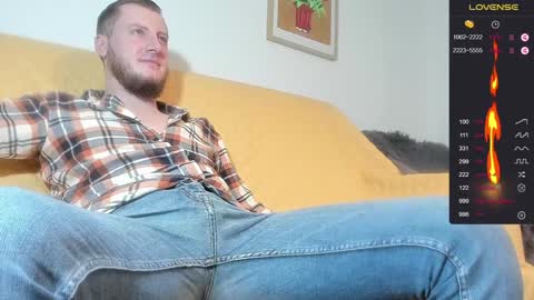 Snapshot of bradryder__ chatting on December 31, 2024, 7:51 pm Call me Alex online show from December 31, 2024, 7:51 pm