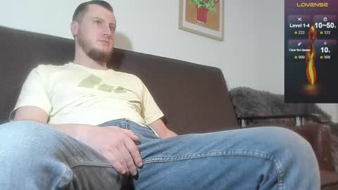 Snapshot of bradryder__ chatting on February 3, 2025, 11:42 am Call me Alex online show from February 3, 2025, 11:42 am