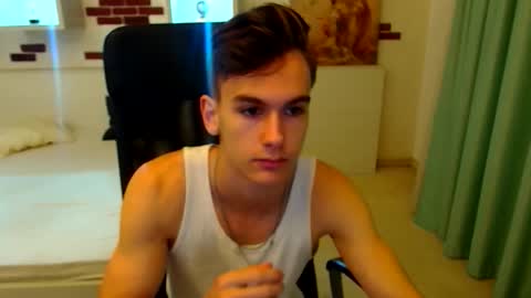 Snapshot of bradyflint chatting on October 17, 2025, 4:04 am BradyFlint online show from October 17, 2025, 4:04 am