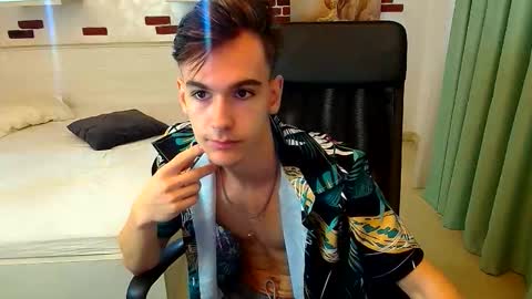 Snapshot of bradyflint chatting on October 23, 2025, 6:02 am BradyFlint online show from October 23, 2025, 6:02 am