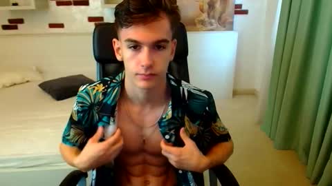 Snapshot of bradyflint chatting on October 26, 2025, 11:38 am BradyFlint online show from October 26, 2025, 11:38 am