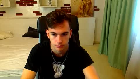 Snapshot of bradyflint chatting on October 28, 2025, 6:06 am BradyFlint online show from October 28, 2025, 6:06 am