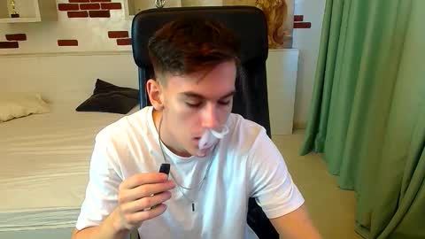 Snapshot of bradyflint chatting on October 30, 2025, 5:53 am BradyFlint online show from October 30, 2025, 5:53 am