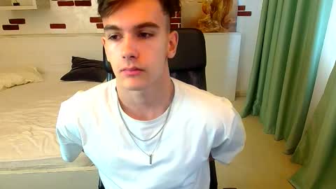 Snapshot of bradyflint chatting on November 9, 2025, 10:13 am BradyFlint online show from November 9, 2025, 10:13 am