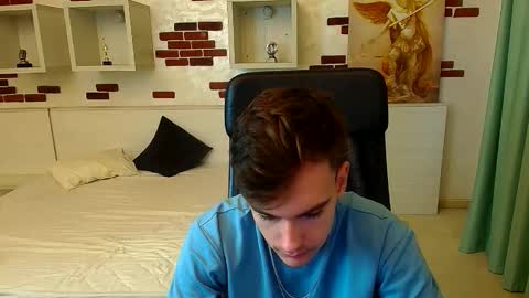 Snapshot of bradyflint chatting on November 17, 2025, 5:46 am BradyFlint online show from November 17, 2025, 5:46 am