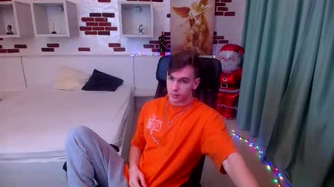 Snapshot of bradyflint chatting on December 15, 2025, 6:06 am BradyFlint online show from December 15, 2025, 6:06 am