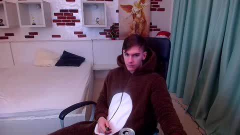 Snapshot of bradyflint chatting on December 16, 2025, 5:23 am BradyFlint online show from December 16, 2025, 5:23 am