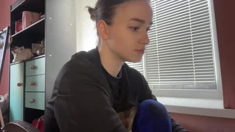 Kate online show from March 5, 2026, 1:51 pm