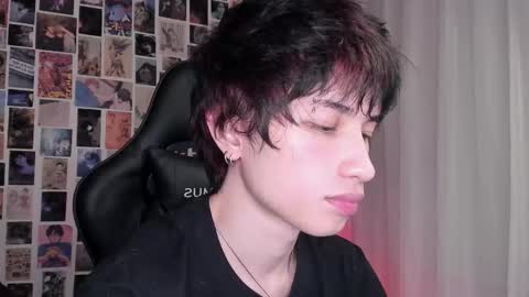 Snapshot of brand741 chatting on October 17, 2025, 5:54 am Brand online show from October 17, 2025, 5:54 am