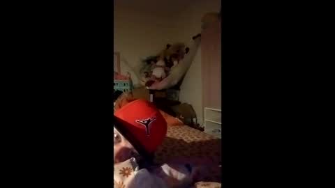 Snapshot of brandon281997 chatting on February 22, 2026, 4:57 am brandon281997 online show from February 22, 2026, 4:57 am