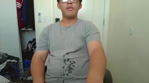 Snapshot of brandonsf1234340456 chatting on September 17, 2025, 8:32 pm brandonsf1234340456 online show from September 17, 2025, 8:32 pm