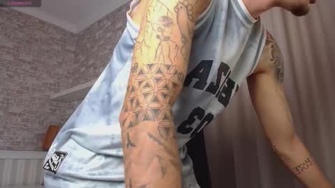 Snapshot of brandontatex chatting on September 23, 2025, 10:29 am BrandonTateX online show from September 23, 2025, 10:29 am