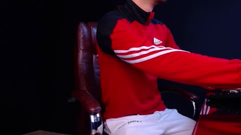 Snapshot of brandontatex chatting on November 3, 2025, 11:00 am BrandonTateX online show from November 3, 2025, 11:00 am