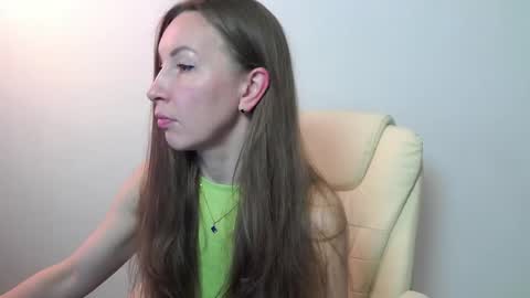 Brandy Gem online show from April 26, 2026, 7:06 am