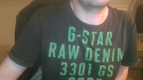 Snapshot of brate1899 chatting on February 24, 2025, 2:40 am brate1899 online show from February 24, 2025, 2:40 am