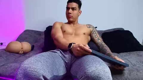 Snapshot of brayaanfit chatting on February 13, 2026, 11:17 am 50 OFF TODAY online show from February 13, 2026, 11:17 am