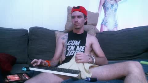 Snapshot of brayjay32 chatting on October 4, 2025, 4:54 am brayjay32 online show from October 4, 2025, 4:54 am