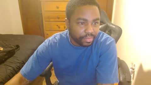 Snapshot of breadw1nnah chatting on November 1, 2025, 6:04 am Breadw1nnah online show from November 1, 2025, 6:04 am