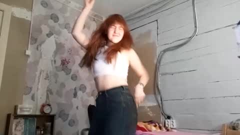 Snapshot of breannedevier chatting on February 25, 2026, 7:18 am Dina online show from February 25, 2026, 7:18 am