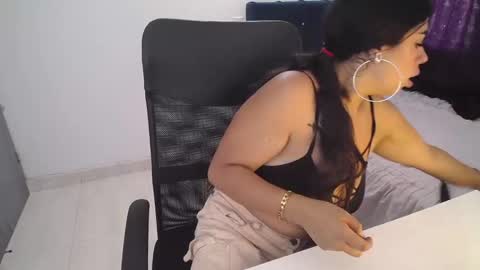 Ask me online show from February 5, 2025, 12:38 pm