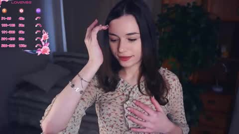 Snapshot of breckbunyard chatting on October 18, 2025, 7:42 am Mia Bunyard online show from October 18, 2025, 7:42 am