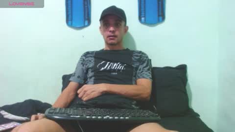 Snapshot of breinerxxlhot chatting on November 18, 2025, 6:56 pm Breiner online show from November 18, 2025, 6:56 pm