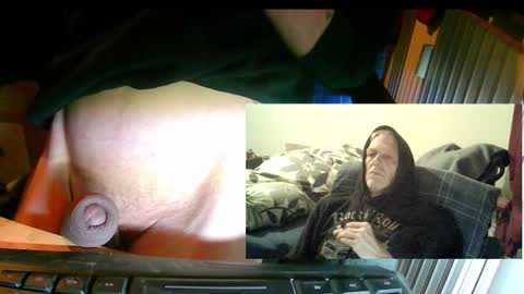 bremer64 online show from November 15, 2025, 9:06 am