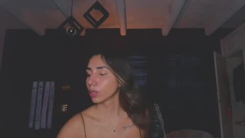 Snapshot of brendaaguerra chatting on January 5, 2025, 11:01 pm brendaaguerra online show from January 5, 2025, 11:01 pm