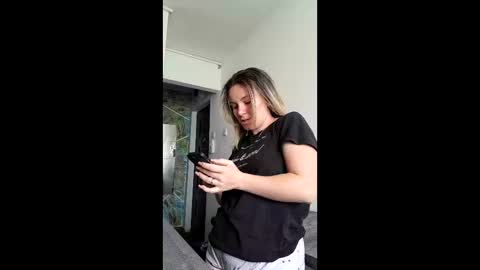 Brenda online show from May 1, 2026, 11:04 am