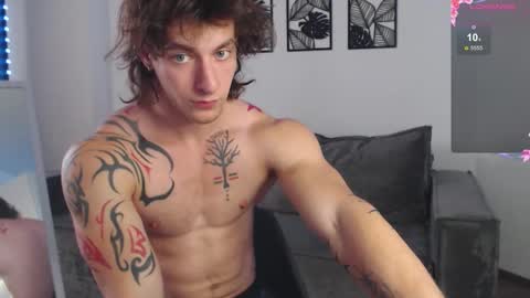 brendan__piks online show from September 20, 2025, 7:20 am