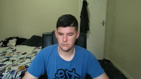 Snapshot of brendansexyboy098754 chatting on October 6, 2025, 6:00 am ask me lol online show from October 6, 2025, 6:00 am