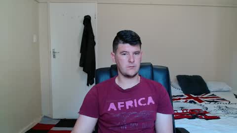 Snapshot of brendansexyboy098754 chatting on October 28, 2025, 4:49 am ask me lol online show from October 28, 2025, 4:49 am