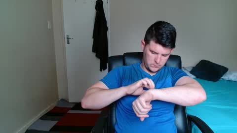 Snapshot of brendansexyboy098754 chatting on November 3, 2025, 5:31 am ask me lol online show from November 3, 2025, 5:31 am