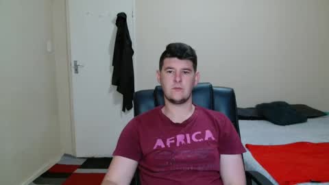 Snapshot of brendansexyboy098754 chatting on November 25, 2025, 3:50 am ask me lol online show from November 25, 2025, 3:50 am