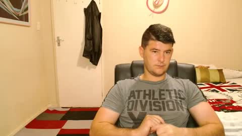 Snapshot of brendansexyboy098754 chatting on February 25, 2026, 1:26 am ask me lol online show from February 25, 2026, 1:26 am