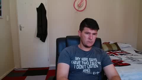 Snapshot of brendansexyboy098754 chatting on March 2, 2026, 8:43 am ask me lol online show from March 2, 2026, 8:43 am