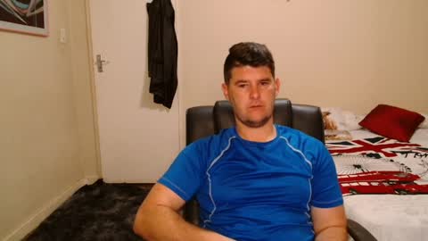 ask me lol online show from April 10, 2026, 3:12 am